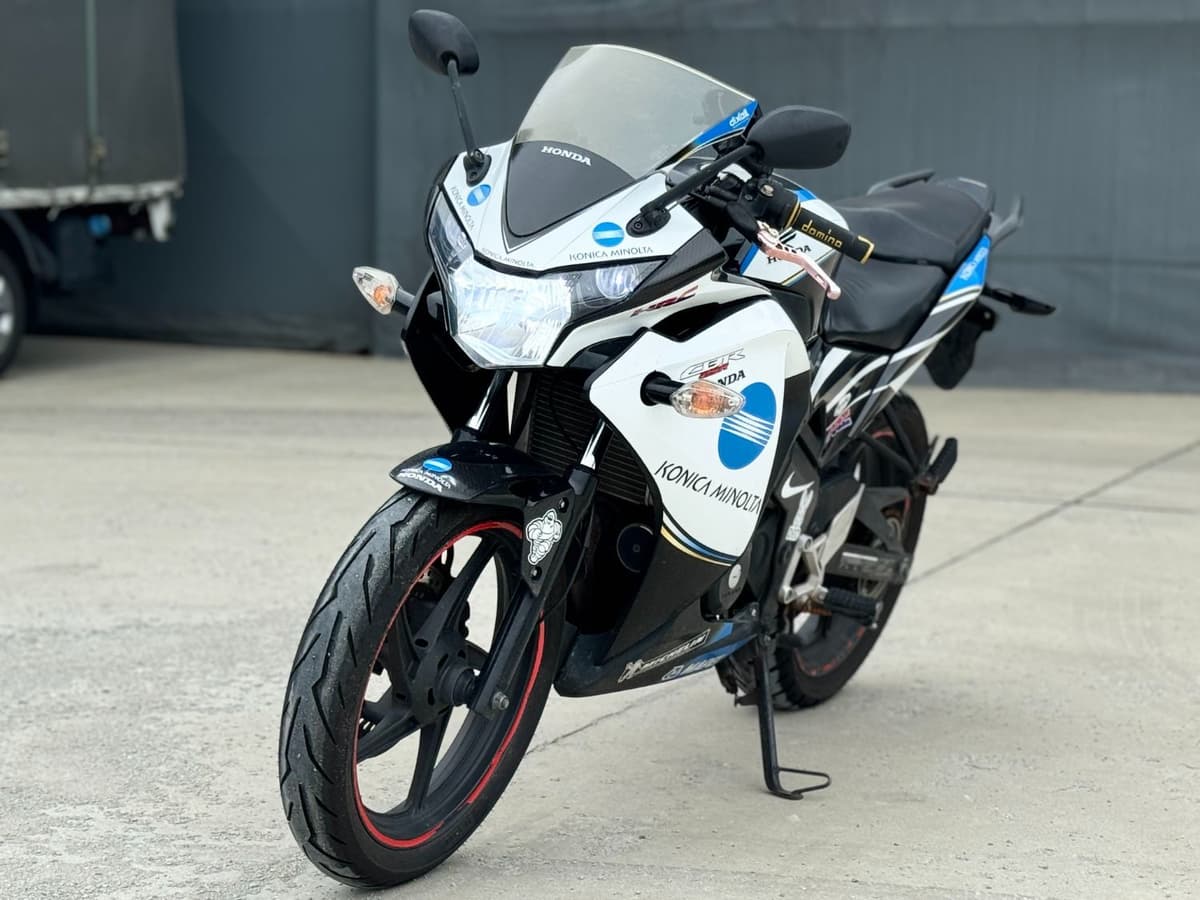 혼다 CBR 125 R 2