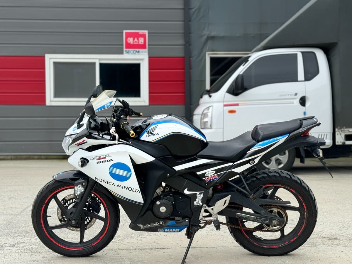 혼다 CBR 125 R 5