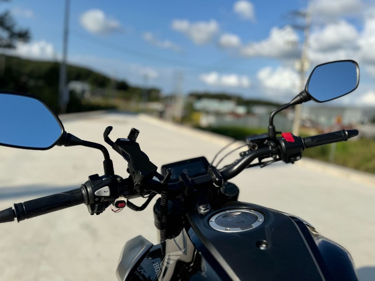 혼다 CB 125 R 8