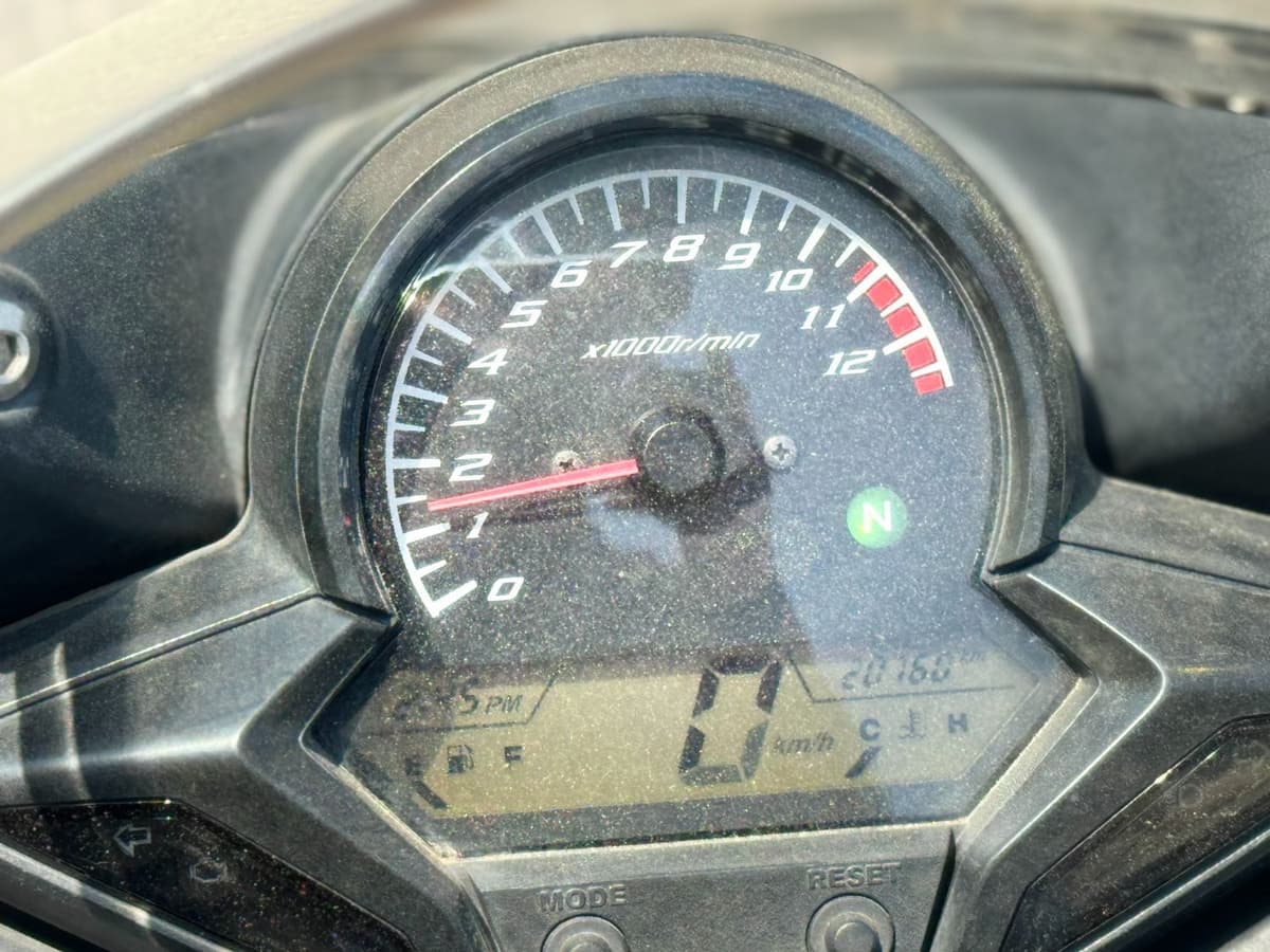 혼다 CBR 125 R 10