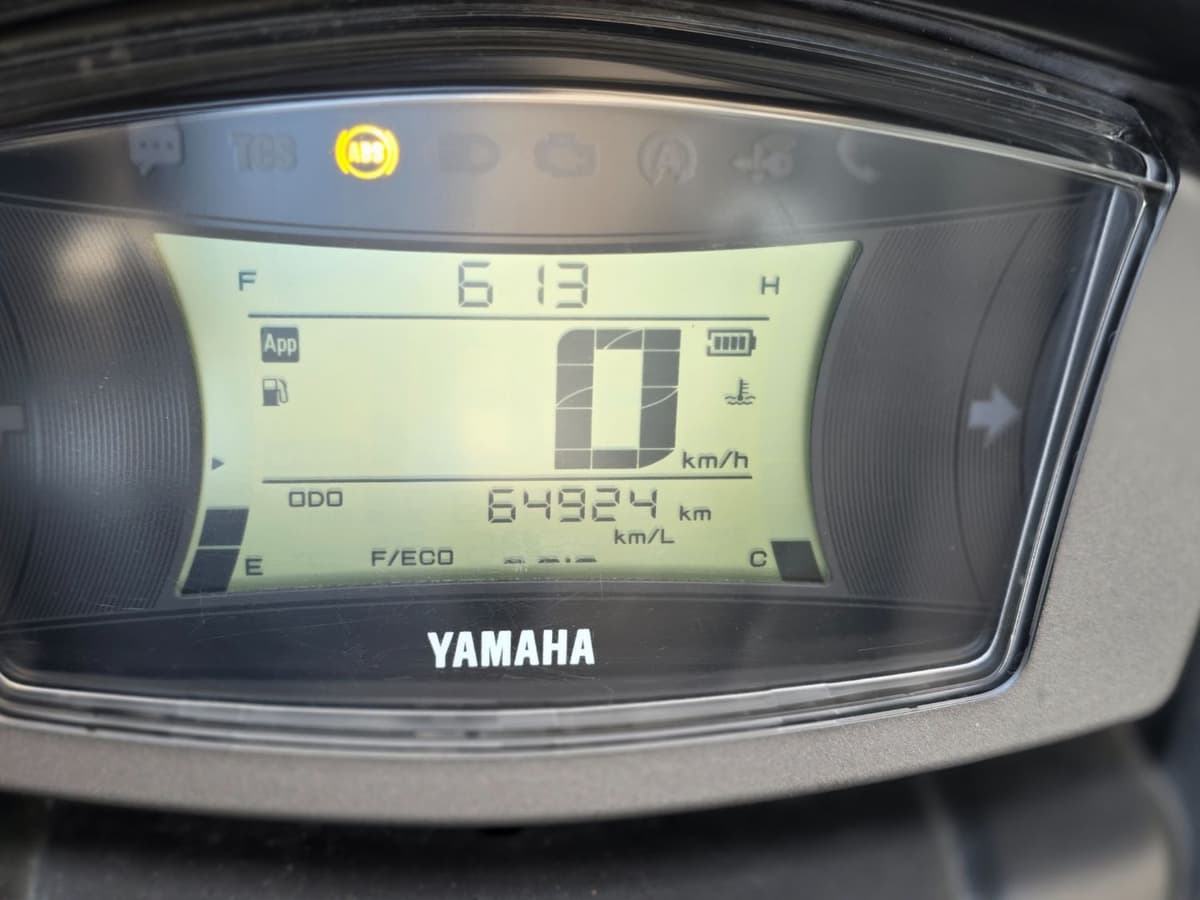 야마하 NMAX 125 8