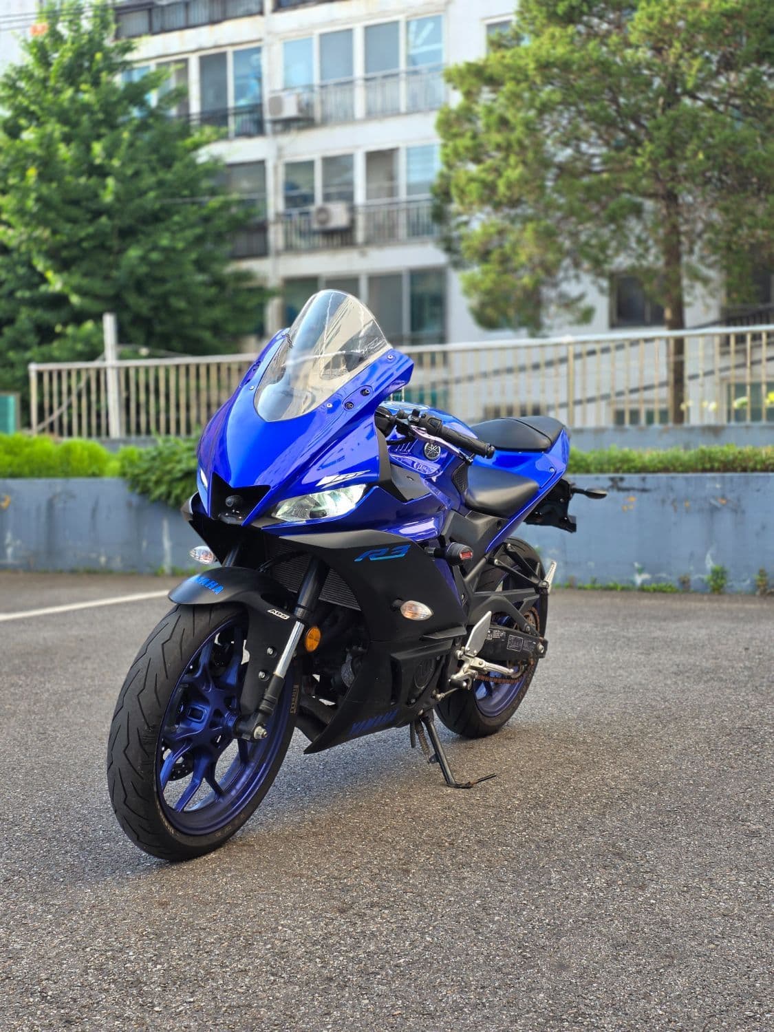 야마하 YZF R3 more