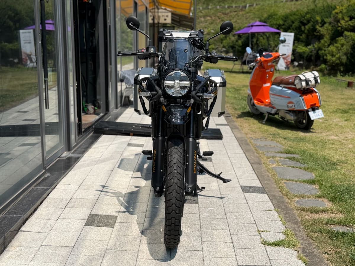 로얄엔필드 히말라얀 450 8