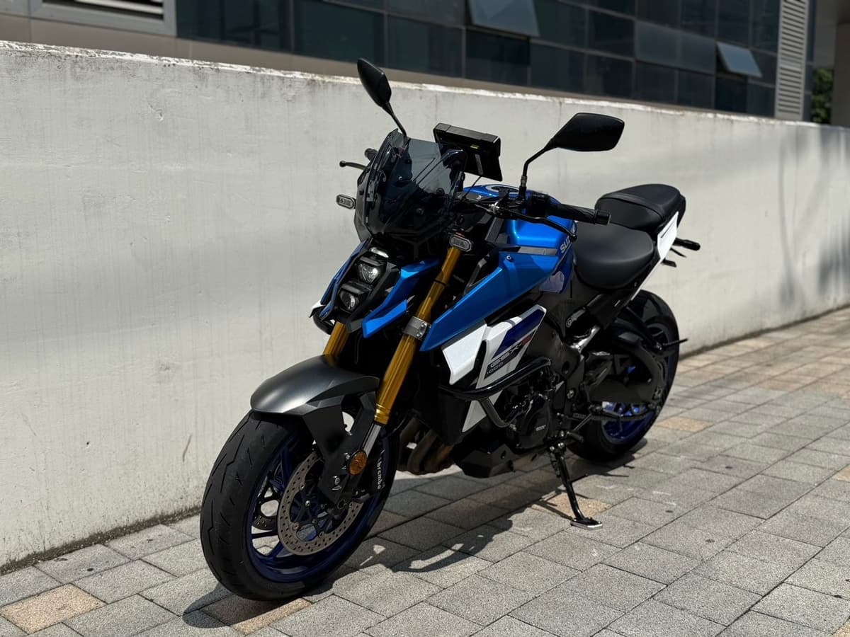 스즈키 GSX S 1000 5