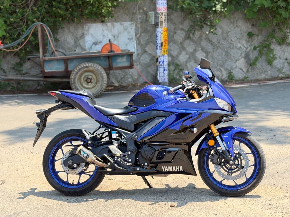 야마하 YZF R3 3