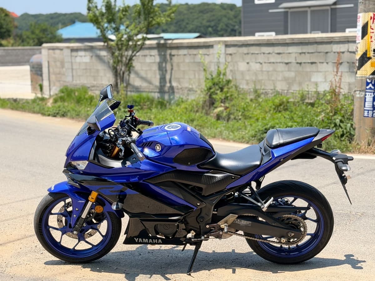 야마하 YZF R3 1