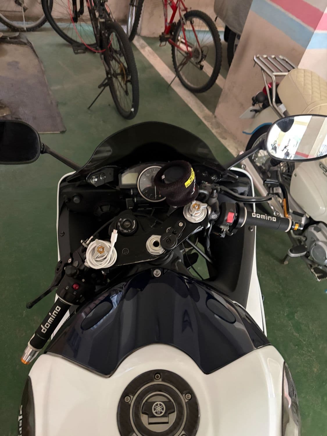 야마하 YZF R6 4