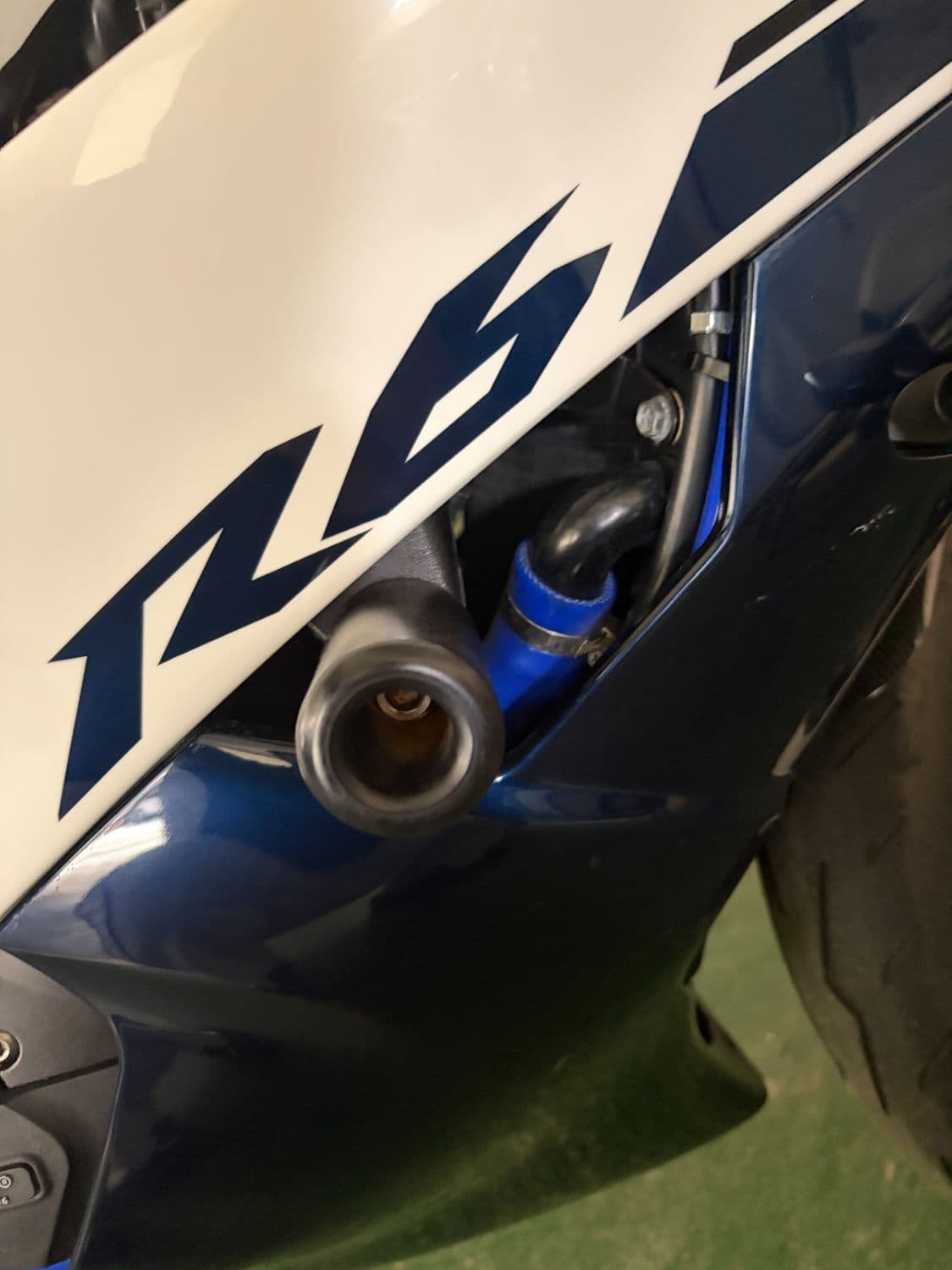 야마하 YZF R6 more