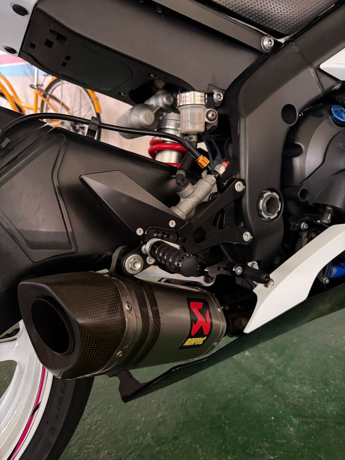 야마하 YZF R6 8