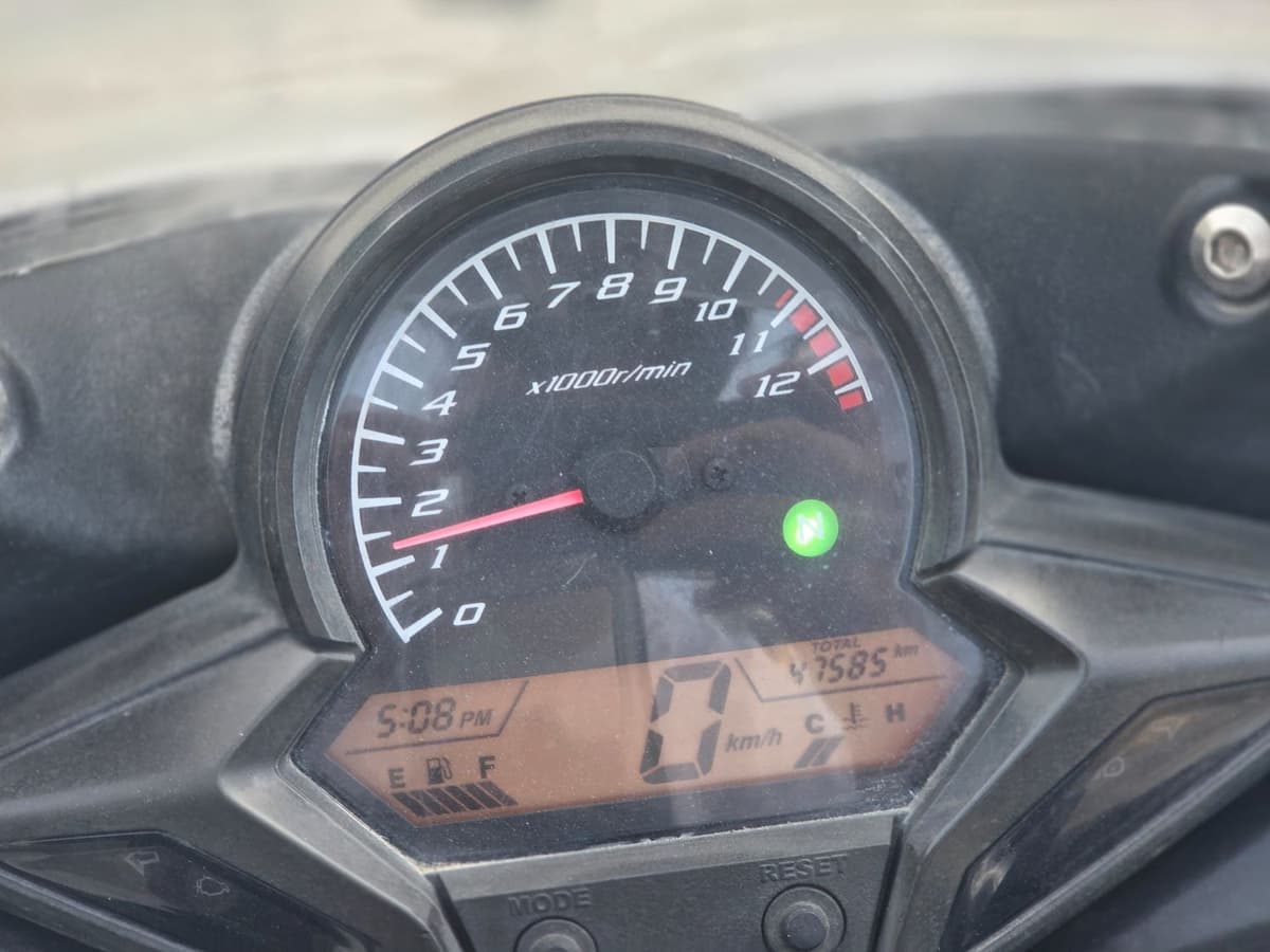 혼다 CBR 125 R 10