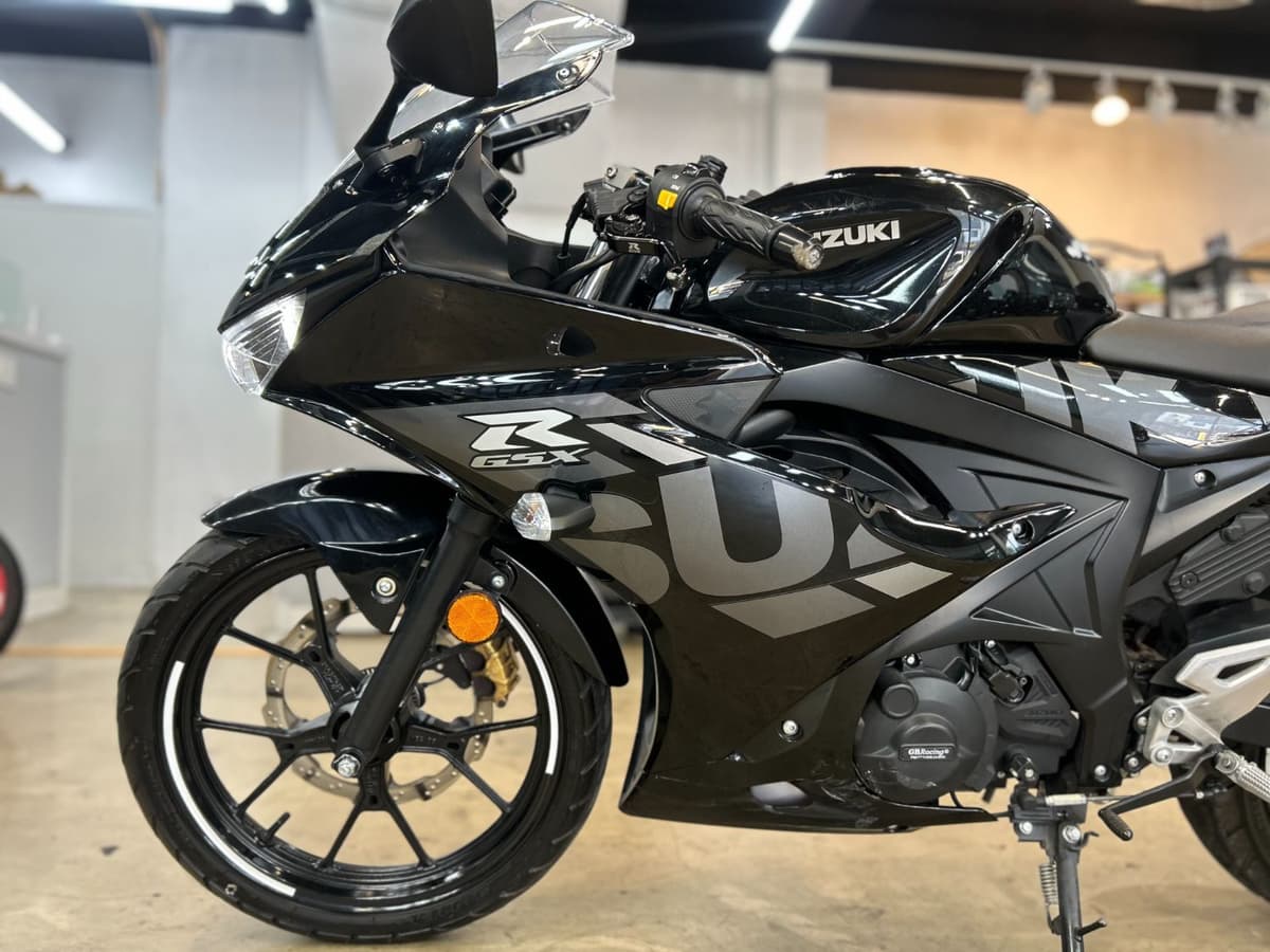 스즈키 GSX R 125 ABS 7