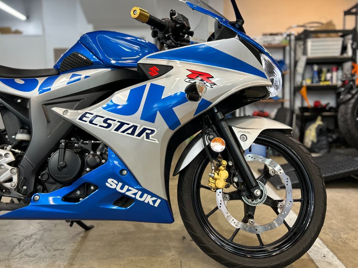 스즈키 GSX R 125 ABS 2