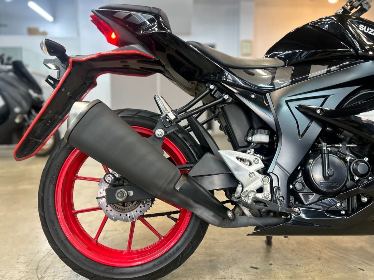 스즈키 GSX R 125 ABS 3