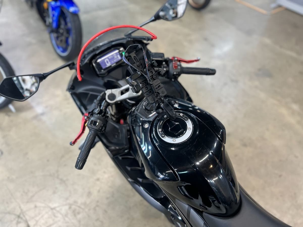 스즈키 GSX R 125 ABS 11