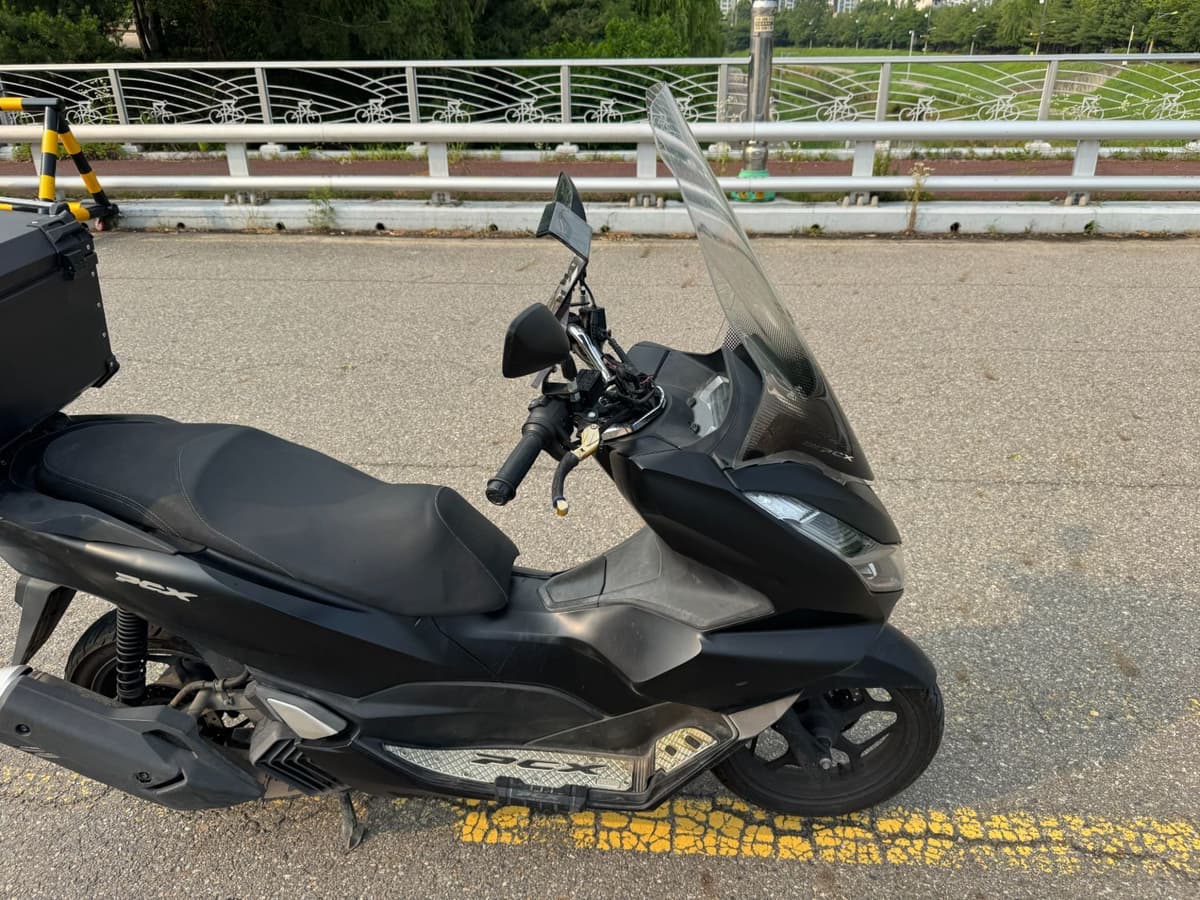 혼다 PCX 125 11