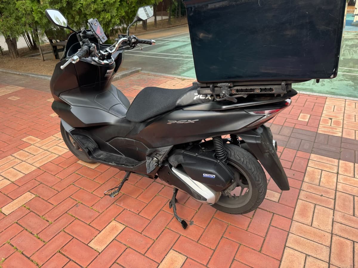 혼다 PCX 125 8