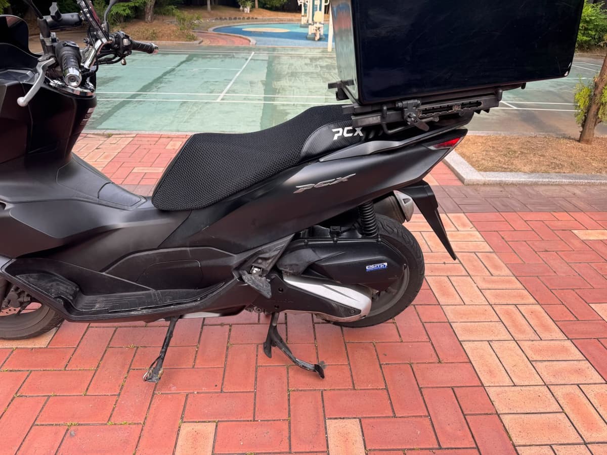 혼다 PCX 125 10