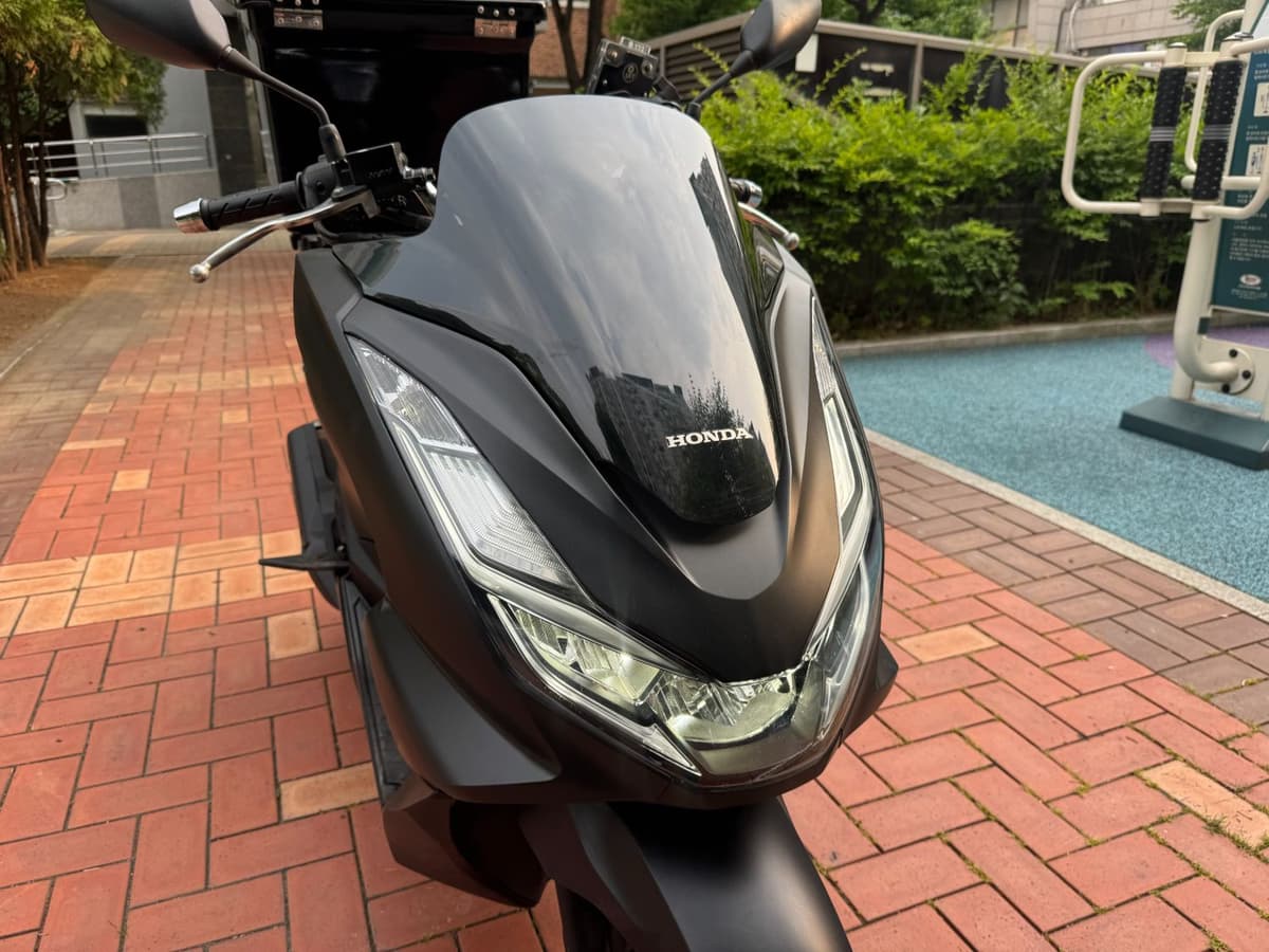 혼다 PCX 125 14