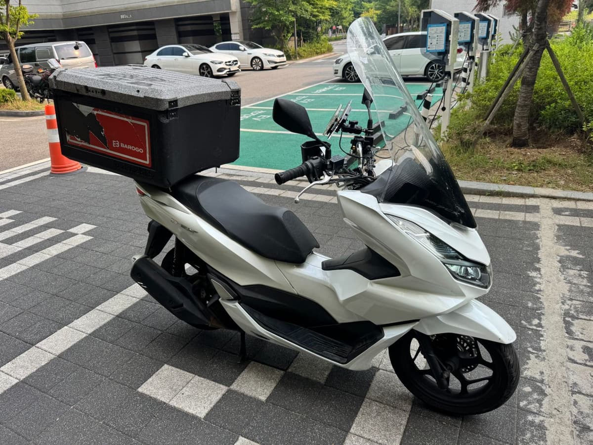 혼다 PCX 125 5