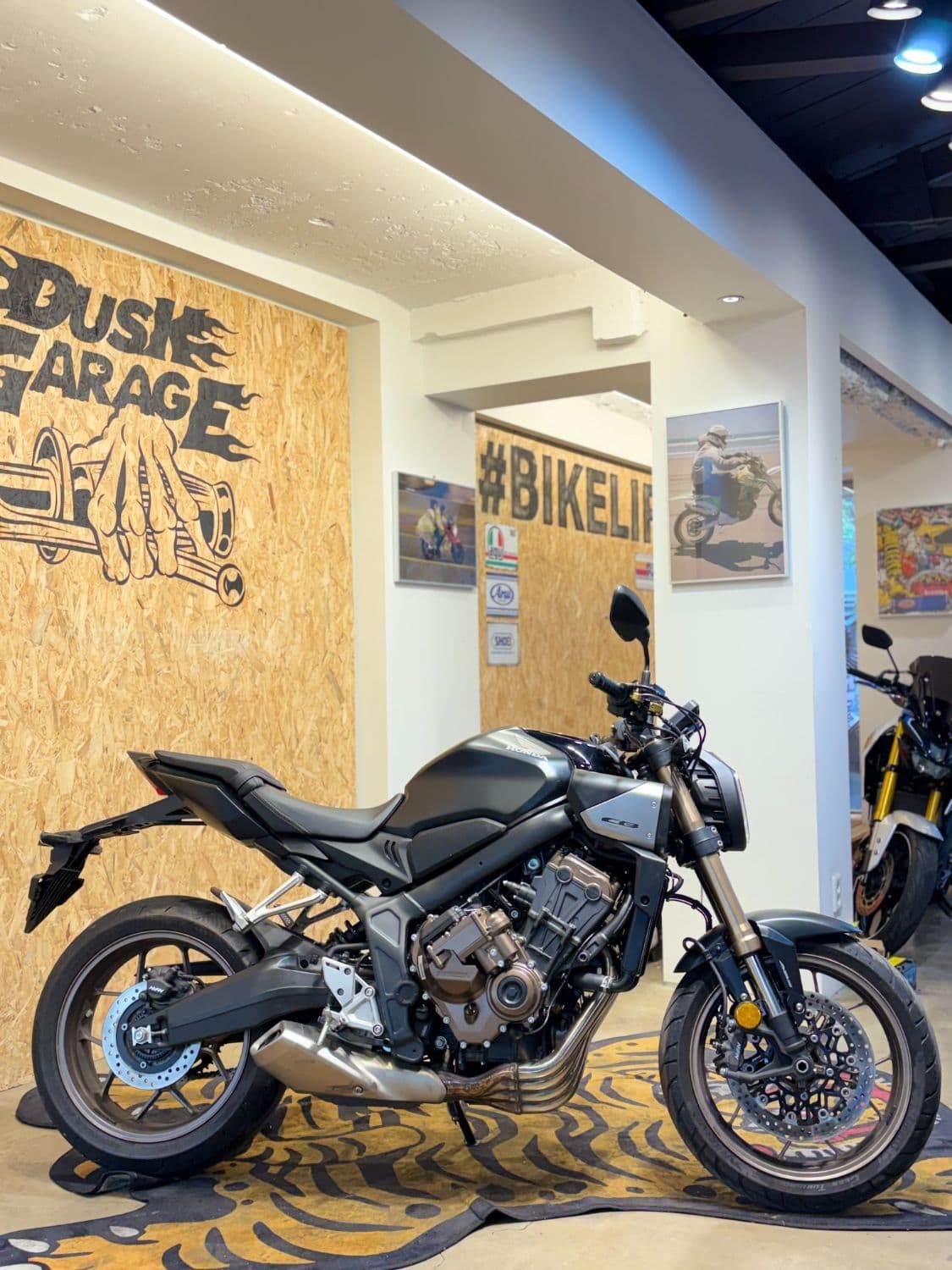 혼다 CBR 650 R E-CLUTCH 2
