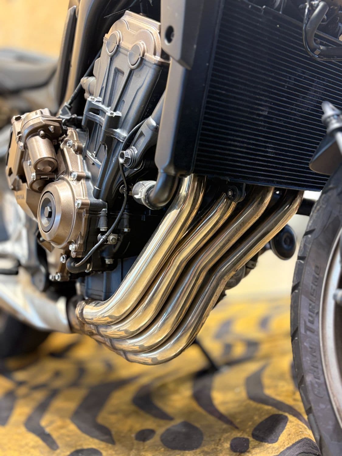 혼다 CBR 650 R E-CLUTCH 9