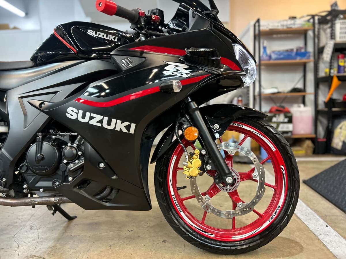 스즈키 GSX R 125 ABS 2