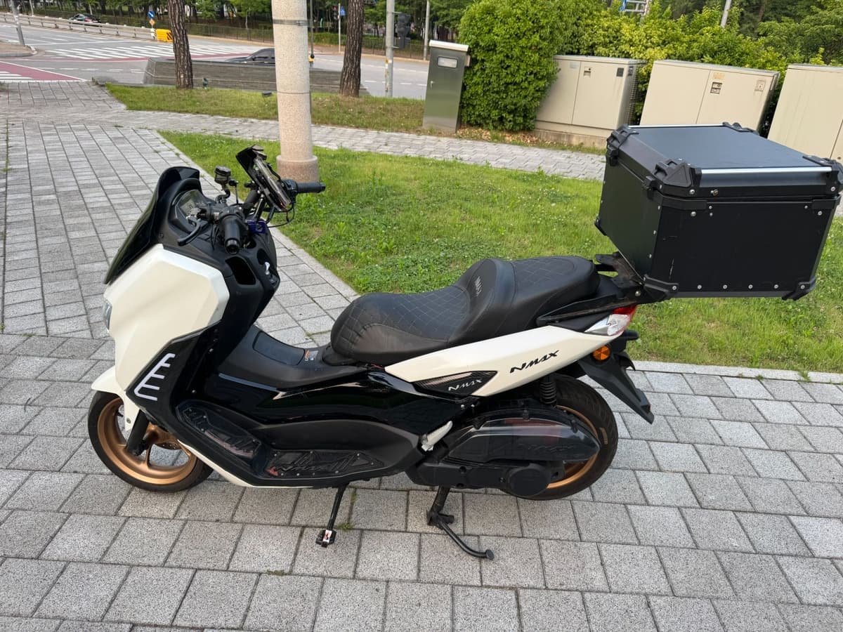 야마하 NMAX 155 2