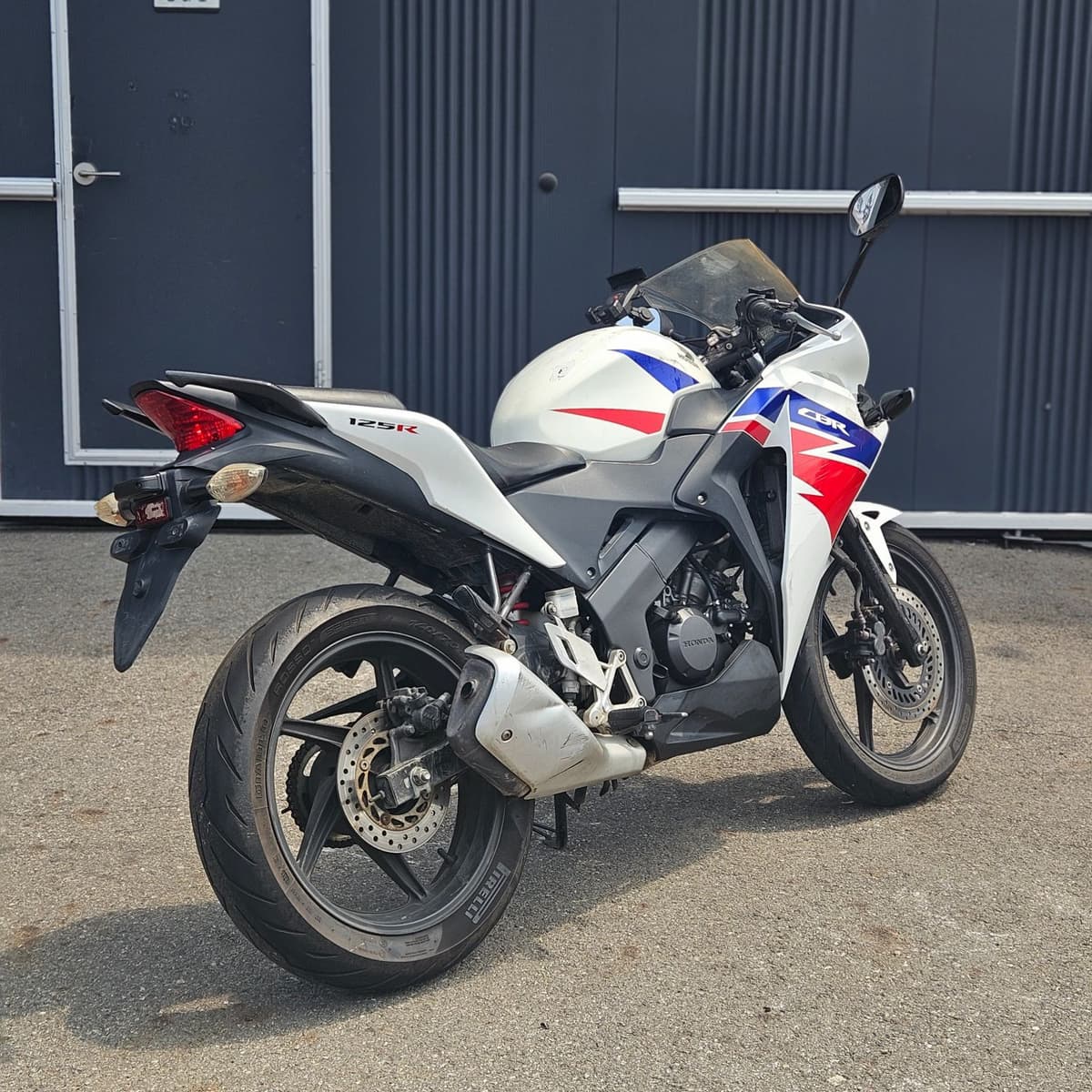 혼다 CBR 125 R 7