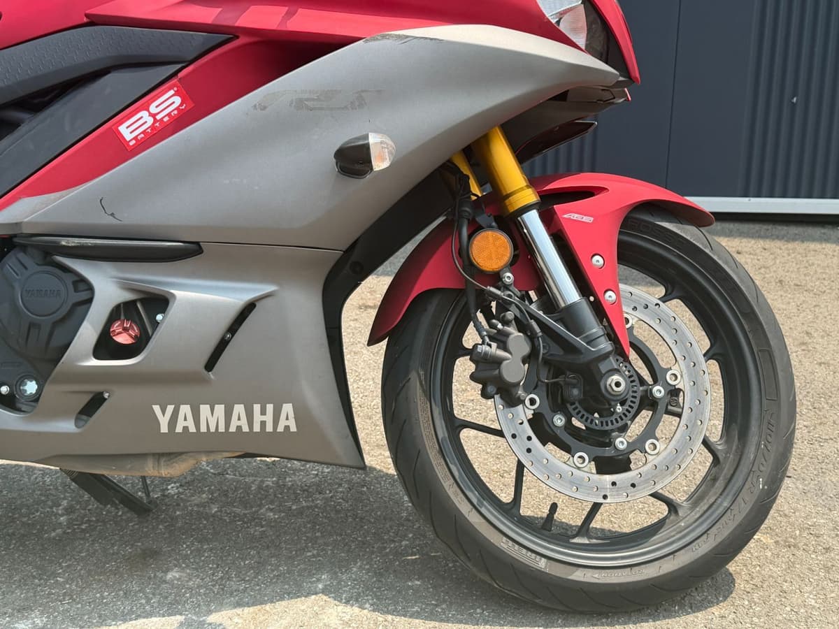 야마하 YZF R3 8
