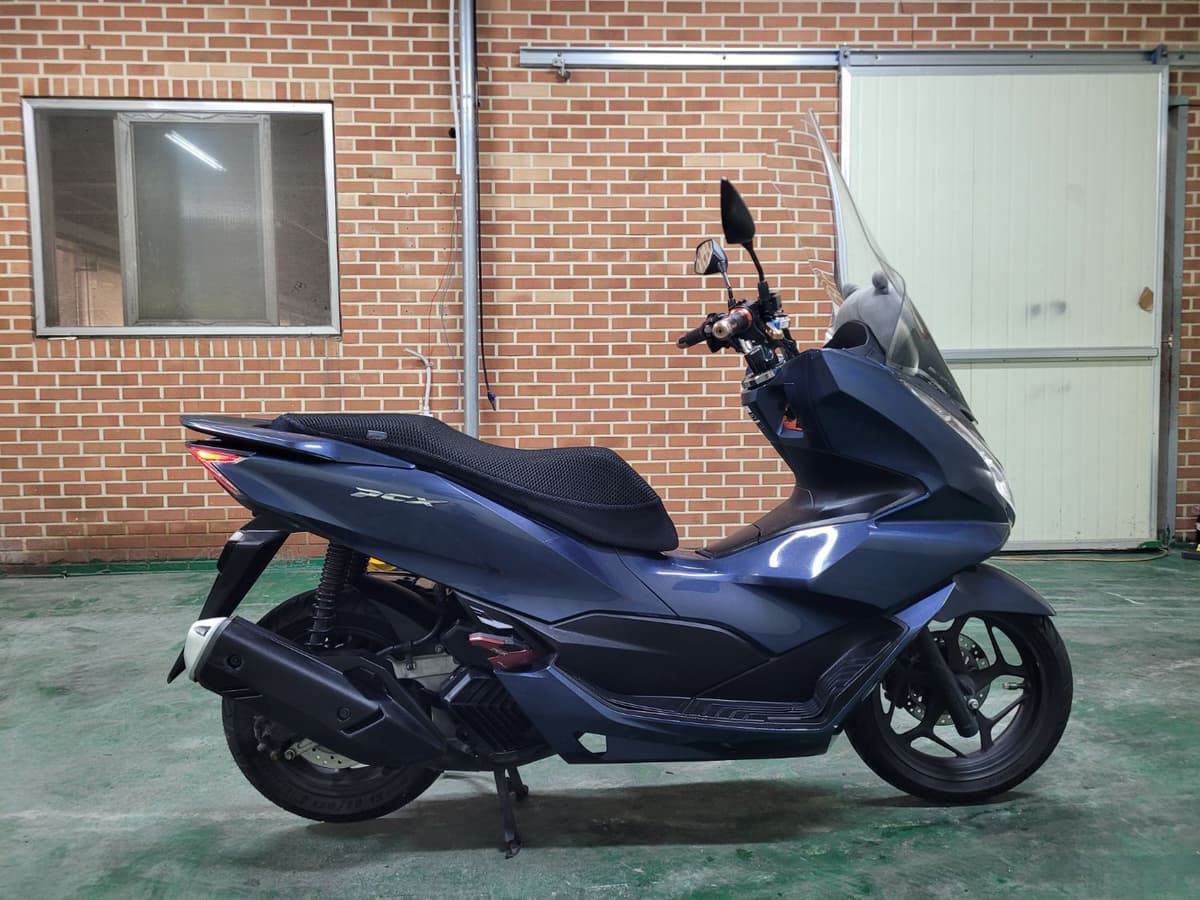 혼다 PCX 125 8