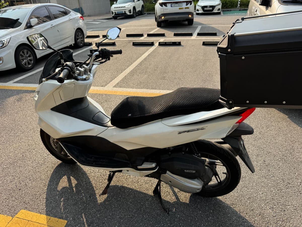혼다 PCX 125 8