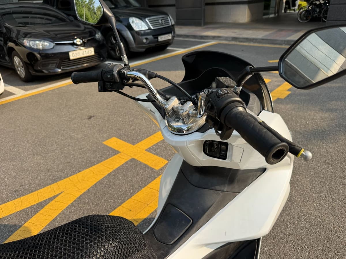 혼다 PCX 125 18