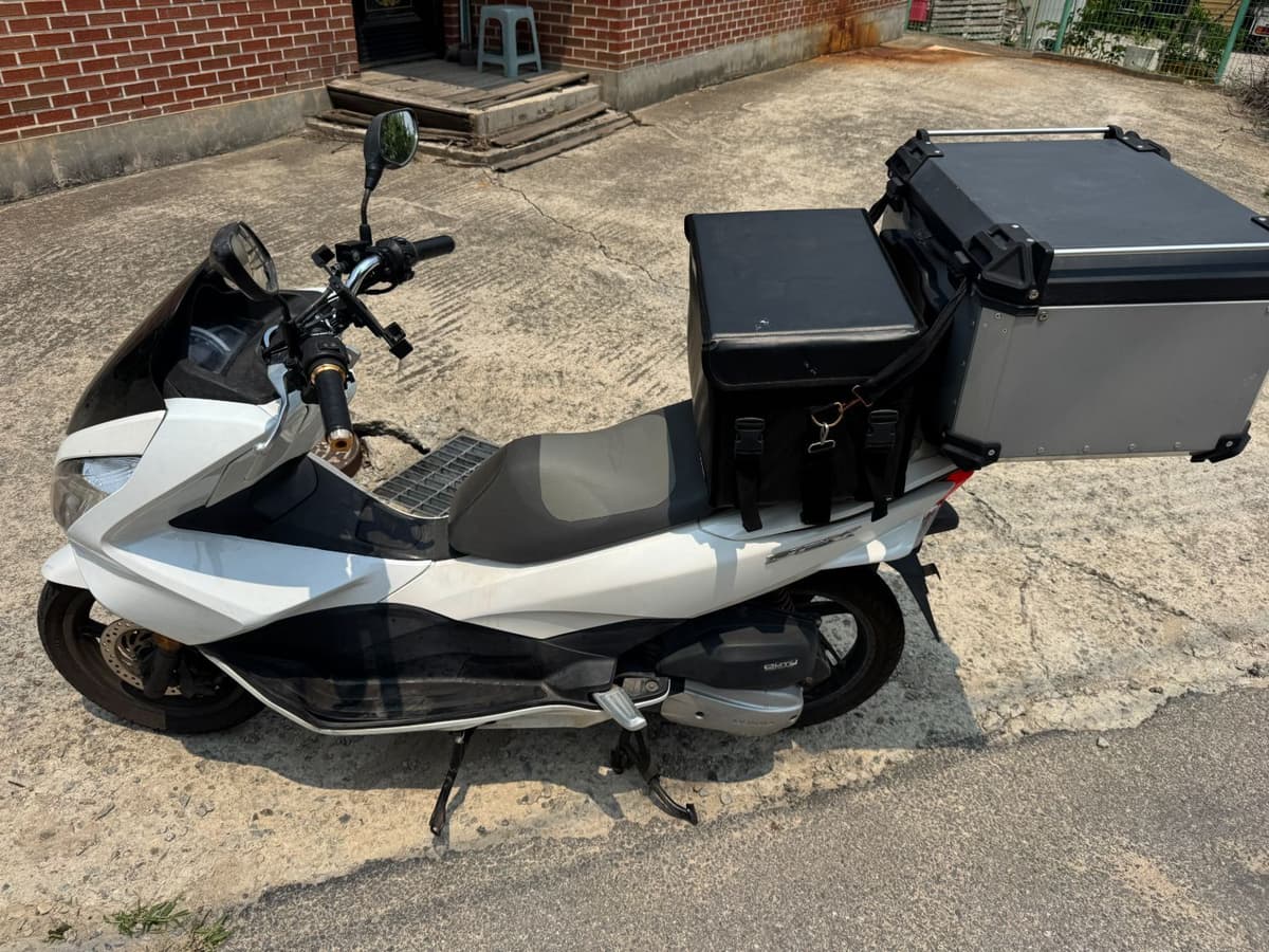 혼다 PCX 125 2