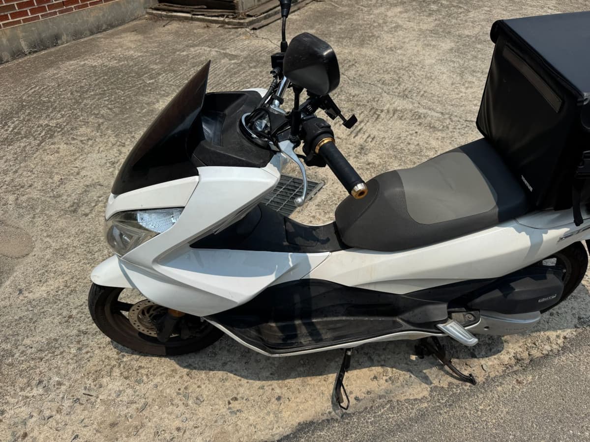 혼다 PCX 125 9