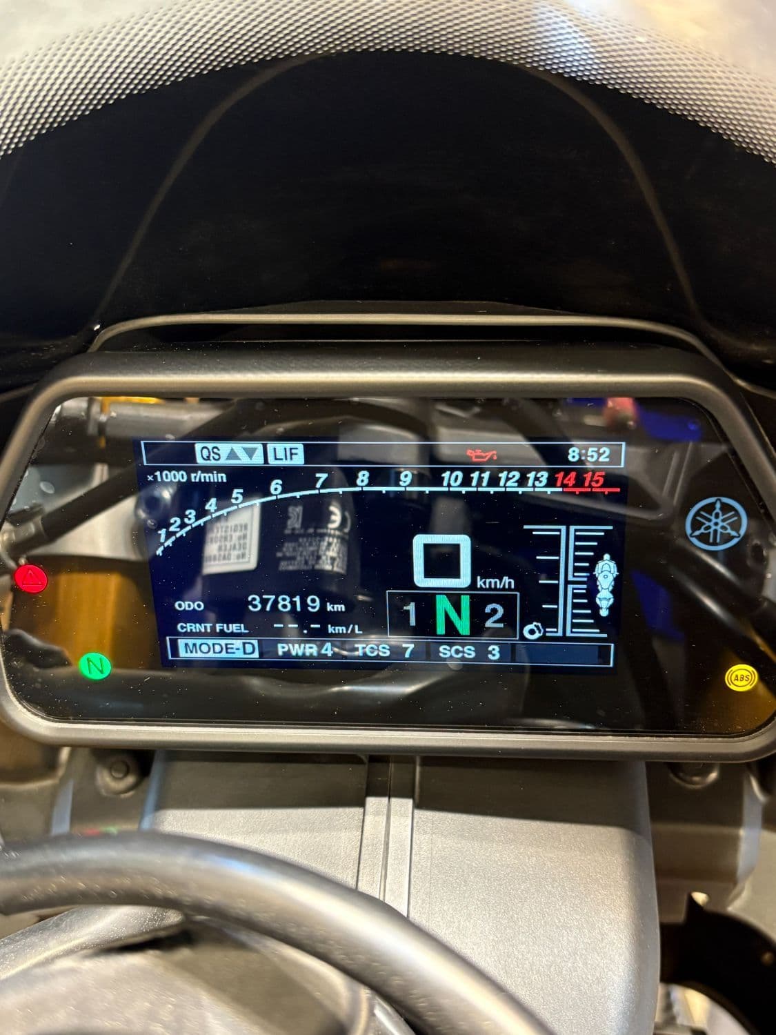 야마하 YZF R1 8