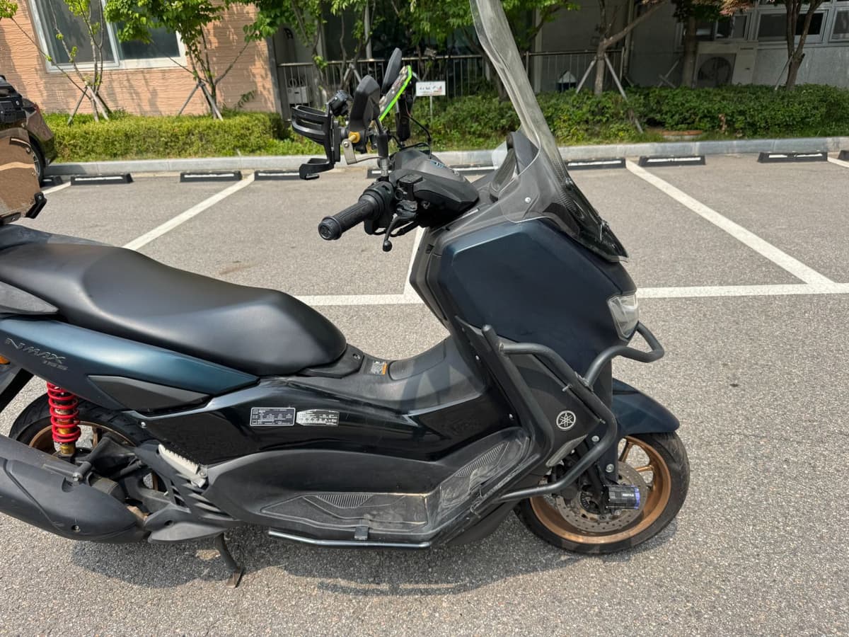 야마하 NMAX 155 11