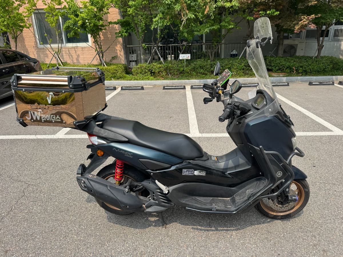 야마하 NMAX 155 1