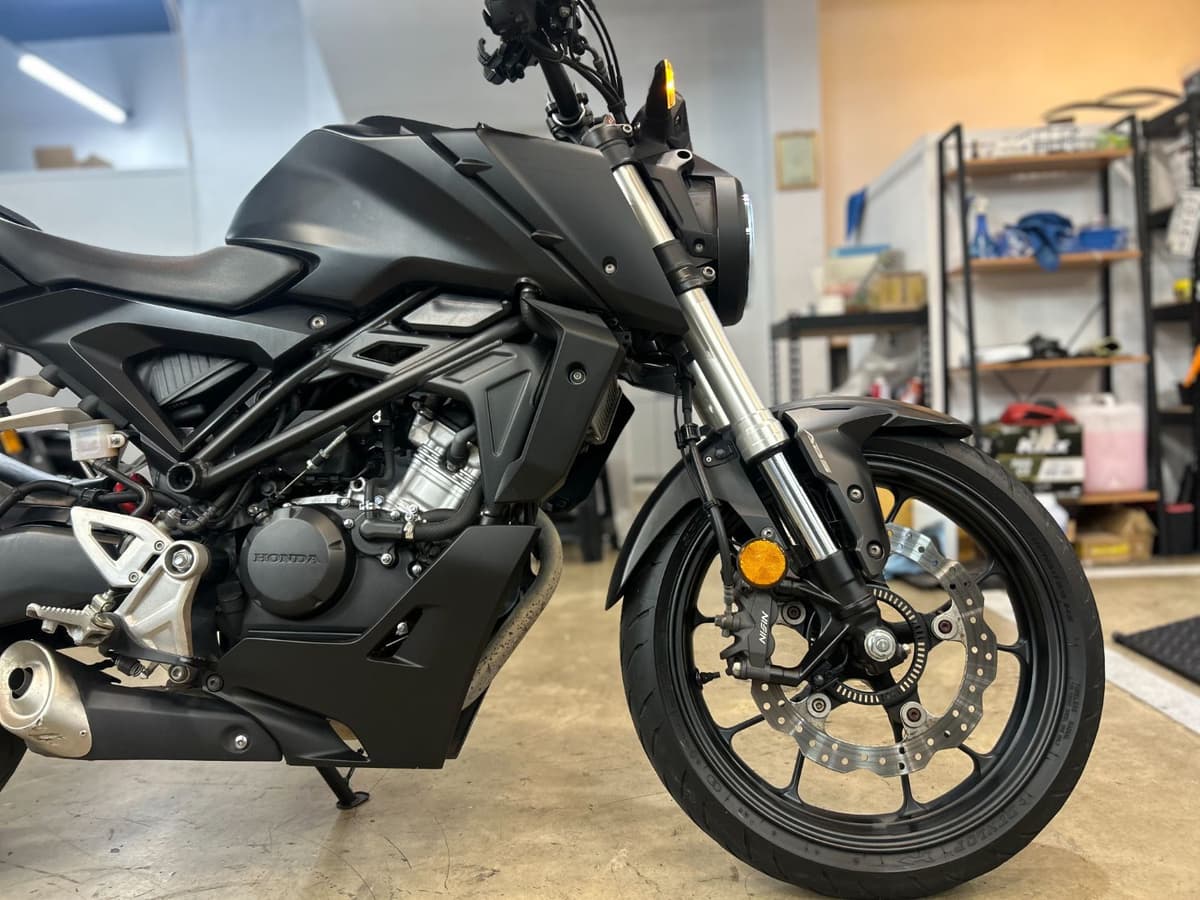 혼다 CB 125 R 2