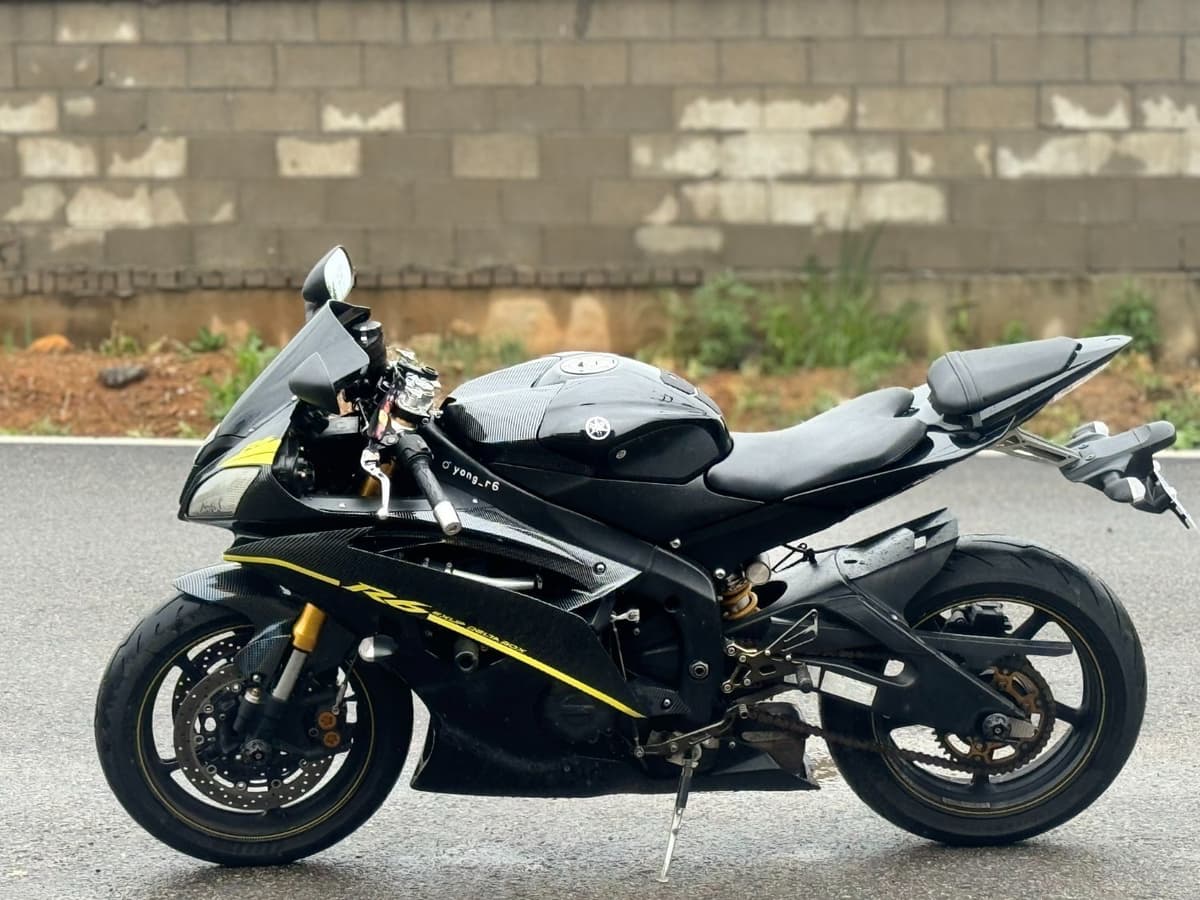 야마하 YZF 600 R 4