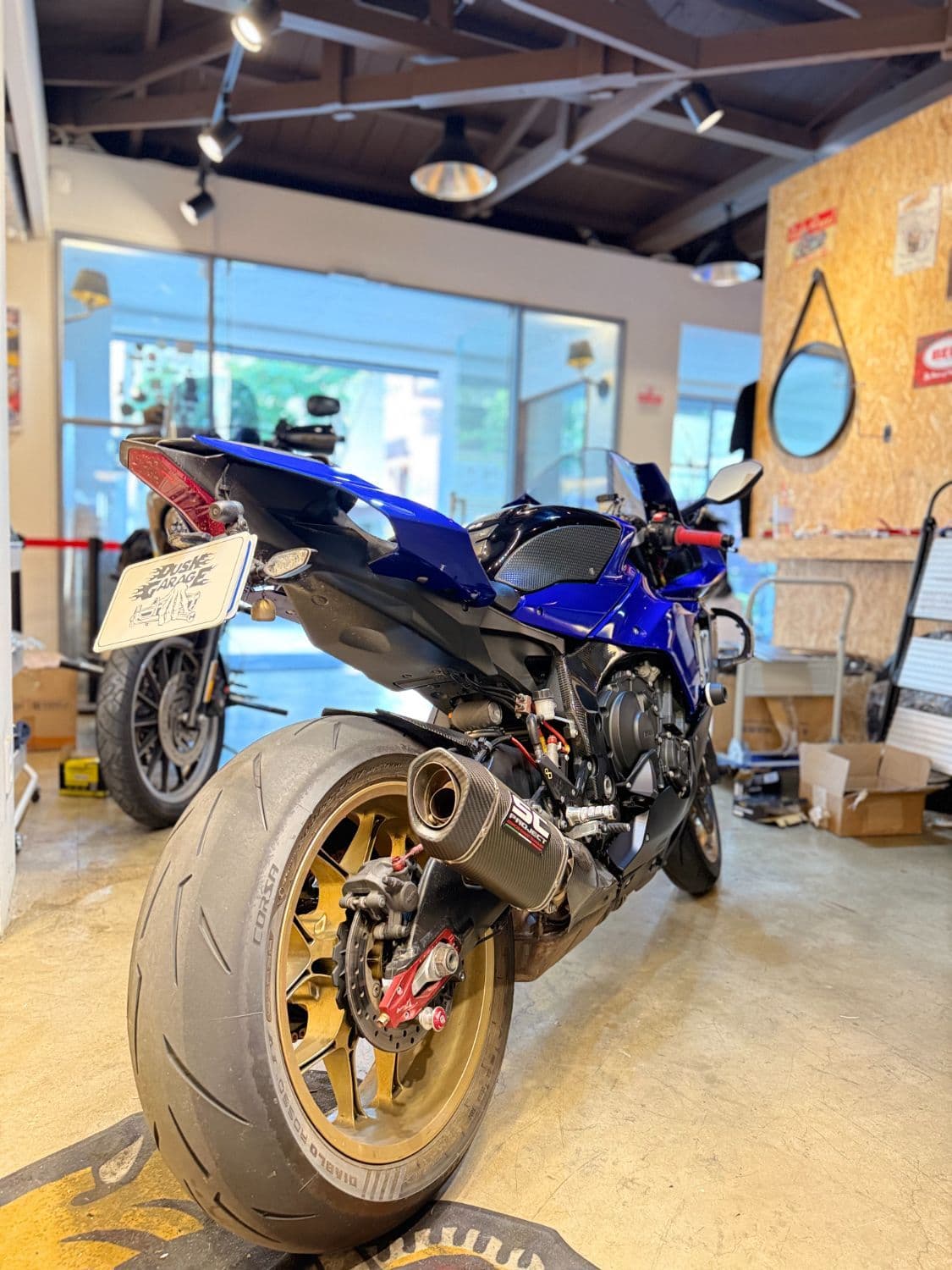 야마하 YZF R1 more