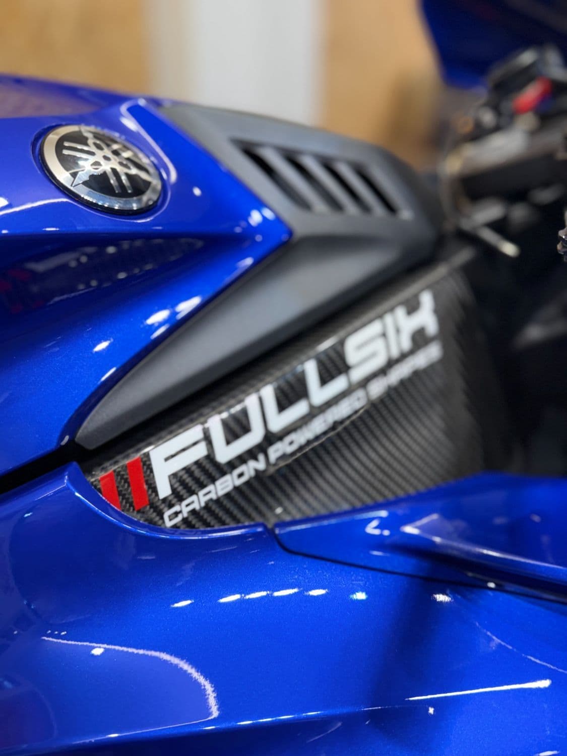 야마하 YZF R1 9