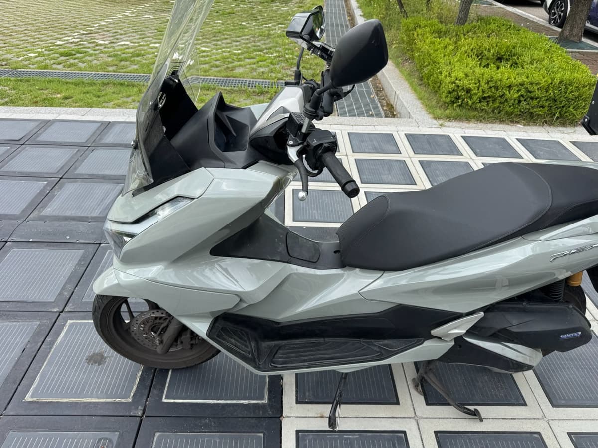 혼다 PCX 125 9