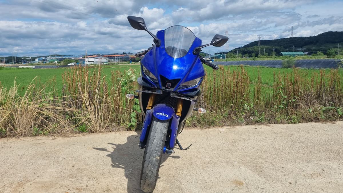 야마하 YZF R3 2