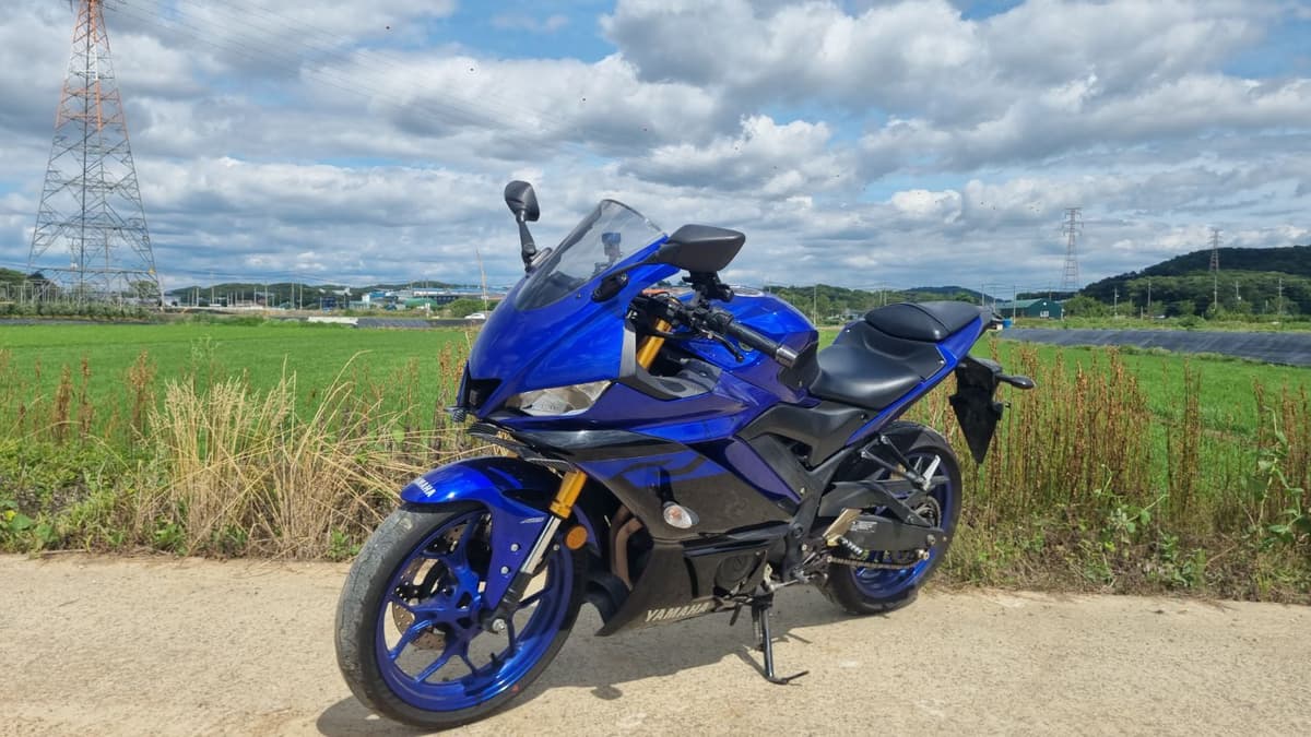야마하 YZF R3 3