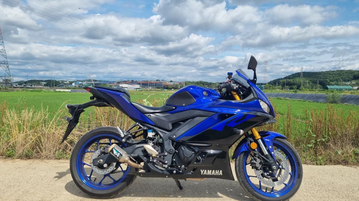 야마하 YZF R3 8