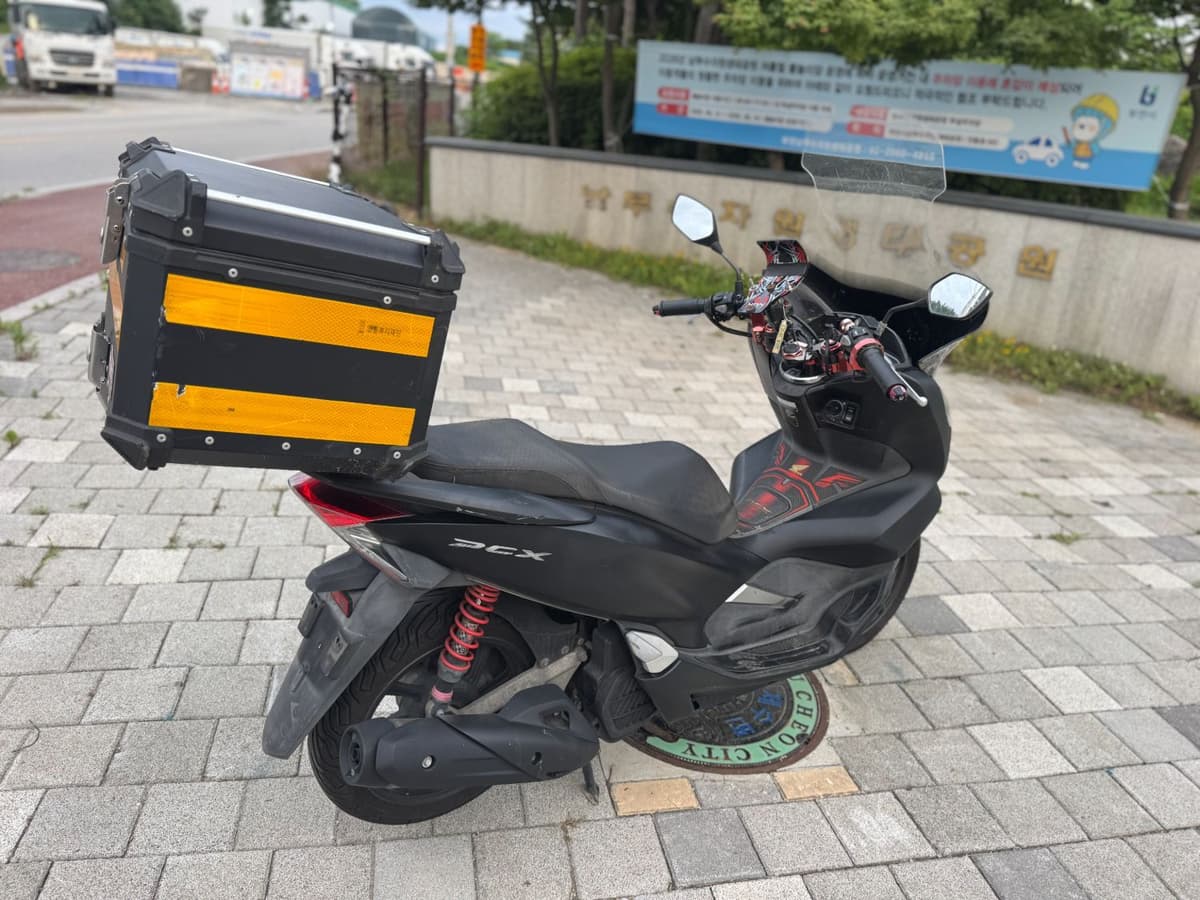 혼다 PCX 125 7