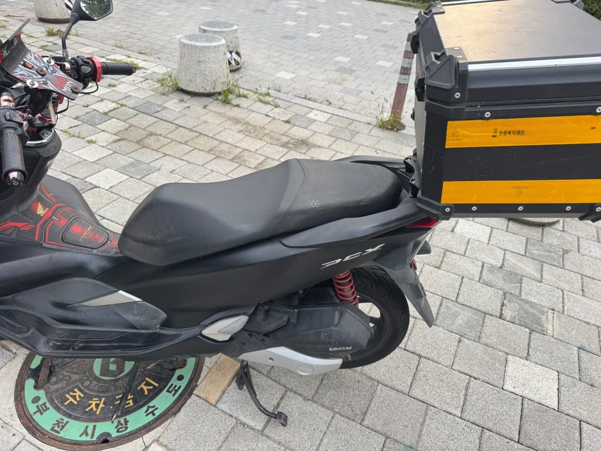 혼다 PCX 125 12