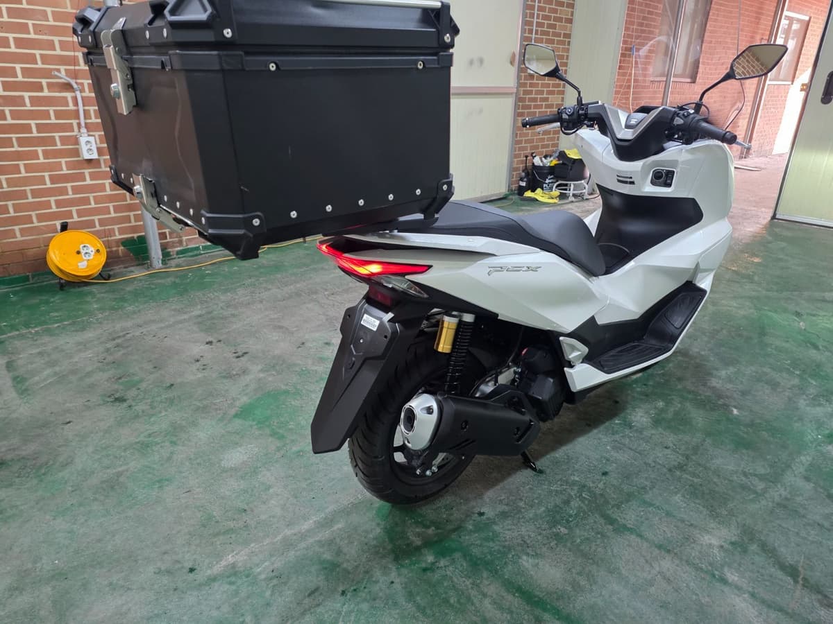 혼다 PCX 125 7