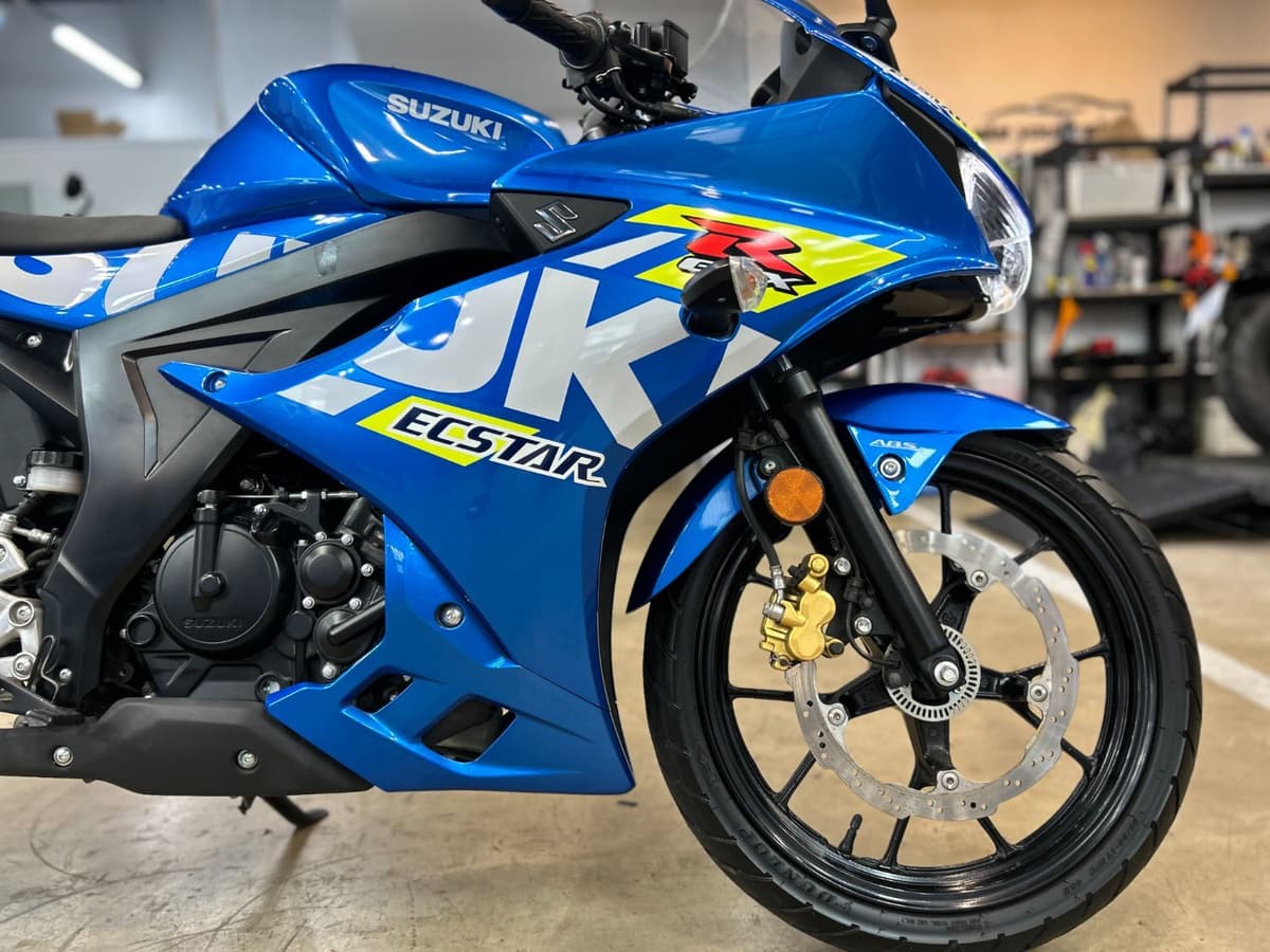 스즈키 GSX R 125 ABS 2