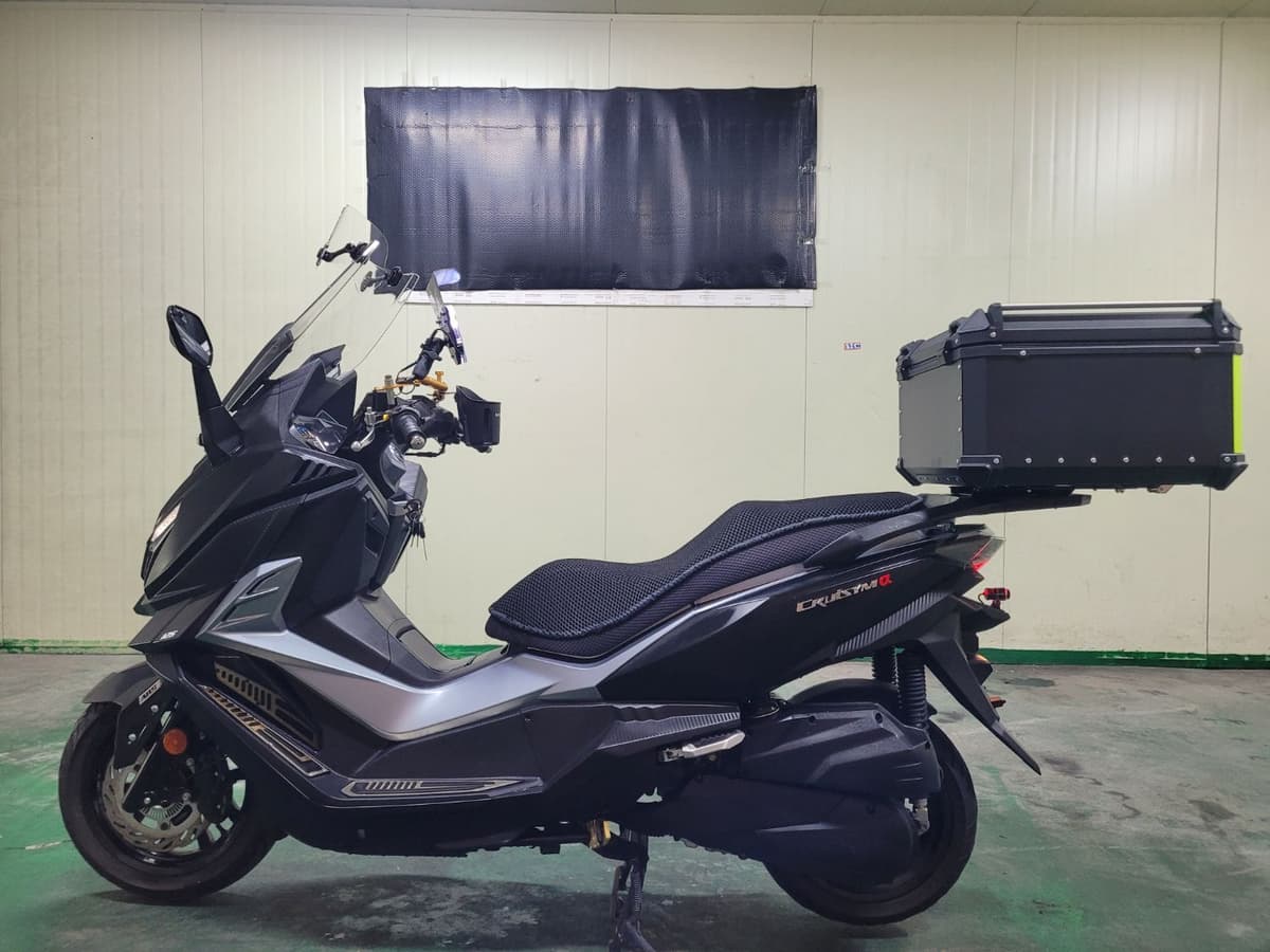 SYM 크루심 125 알파 ABS 4